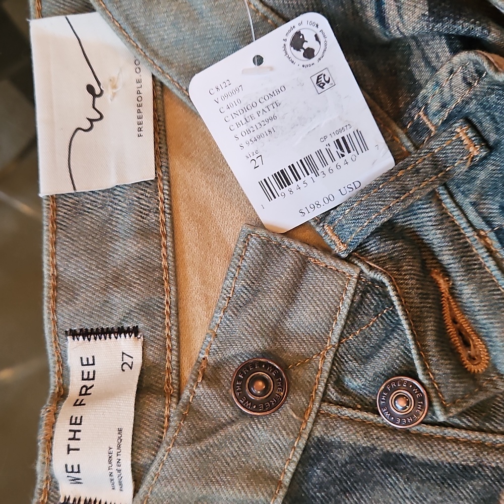 Free People Illusions Patchwork Printed Jeans Barrel Leg Relaxed Indigo 27 NWT - Picture 3 of 15